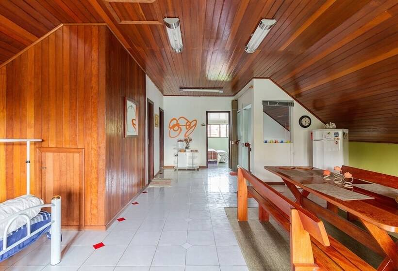 호텔 Hospedagem Three Little Birds