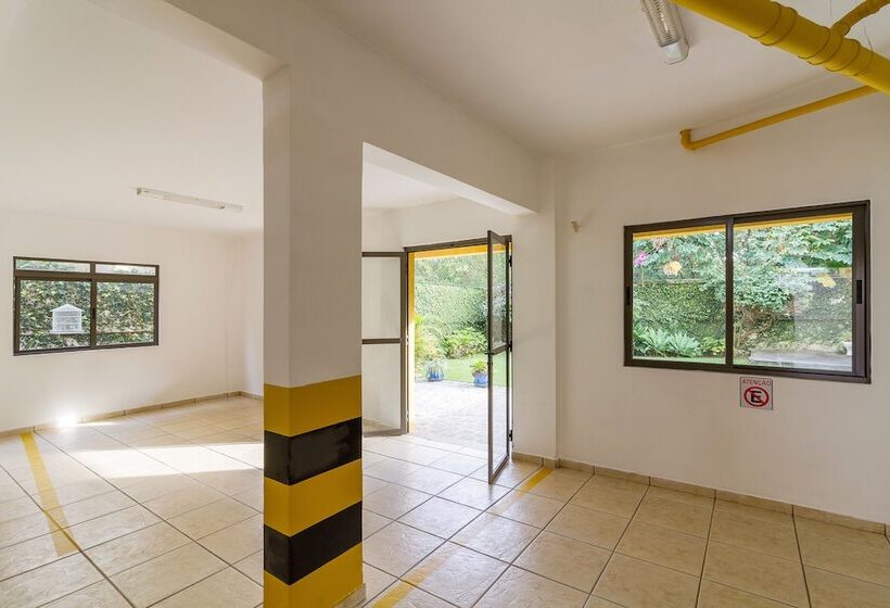 호텔 Hospedagem Three Little Birds