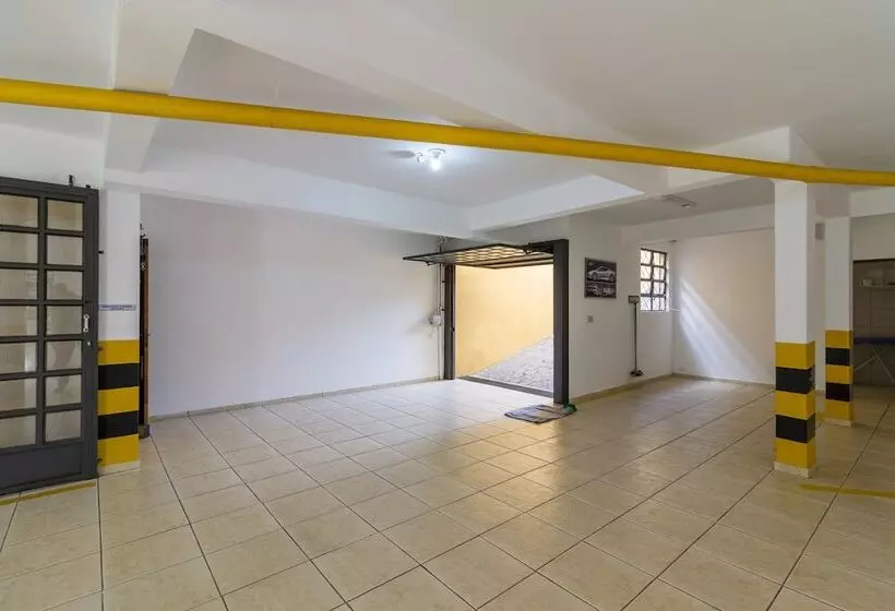 Hotelli Hospedagem Three Little Birds