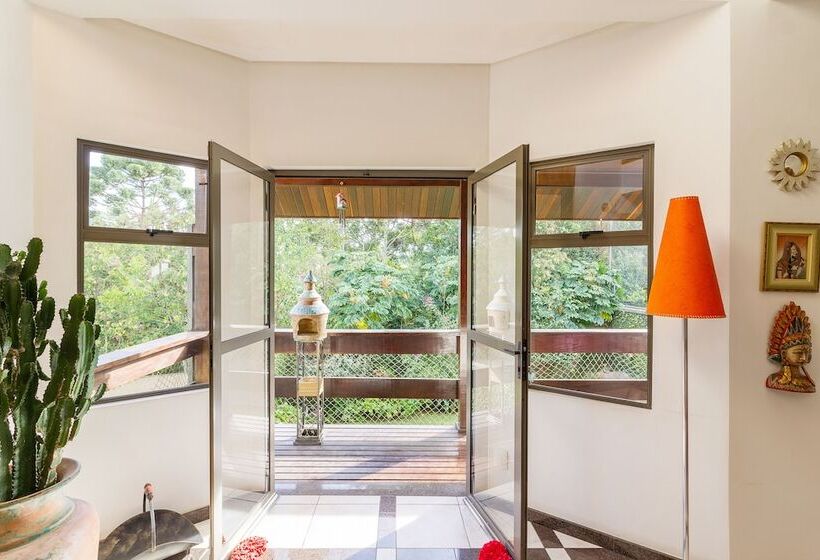 호텔 Hospedagem Three Little Birds