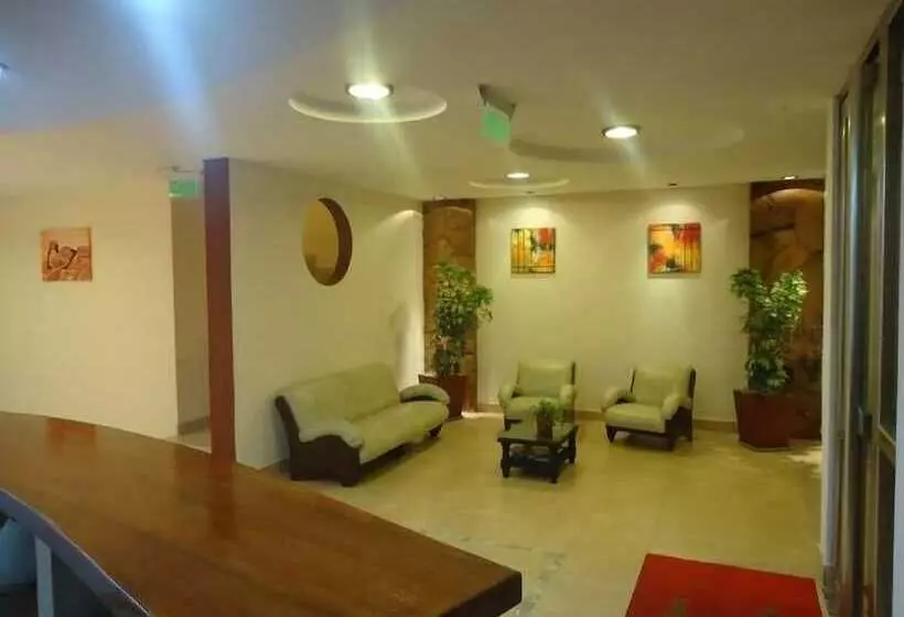 Hotelli Valle De Aosta