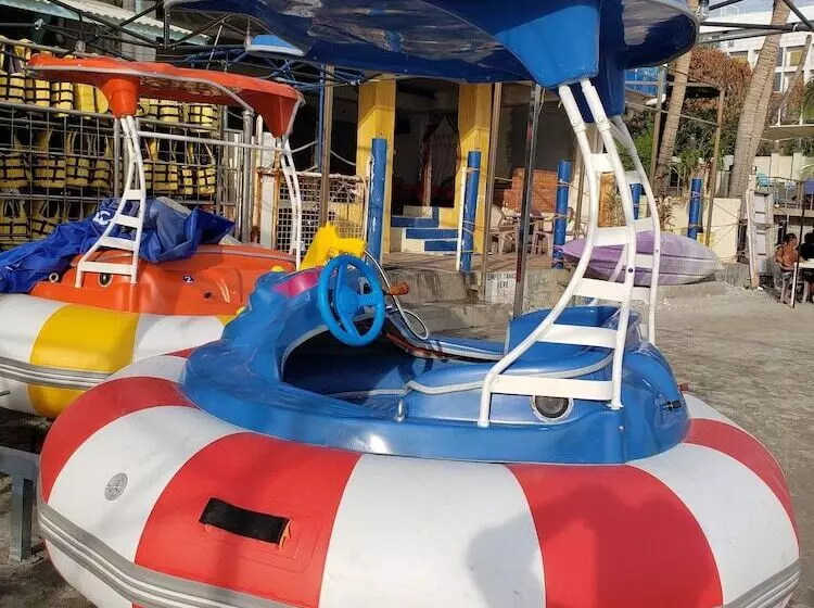 ホテル Palm Tree Resort And Restaurant