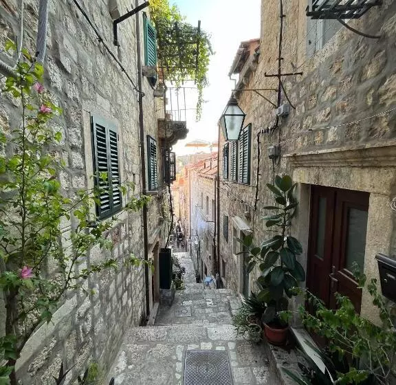 Katarina Old Town