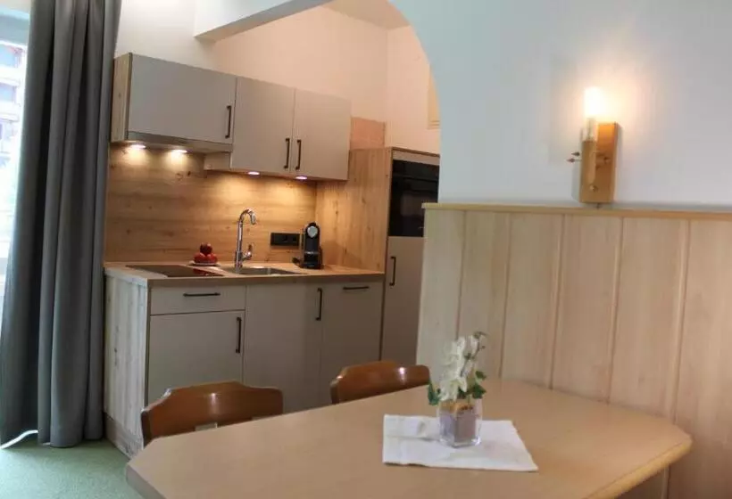 ペンション Apartment Panorama