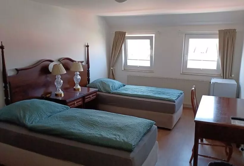 ペンション Gästehaus Vienenburg  Monteurzimmervermietung