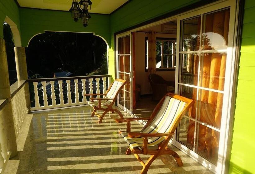 پانسیون Villa Hortensia