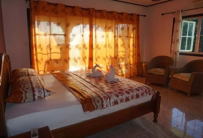 پانسیون Villa Hortensia