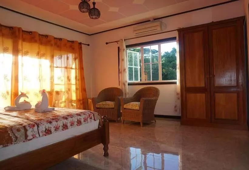 پانسیون Villa Hortensia