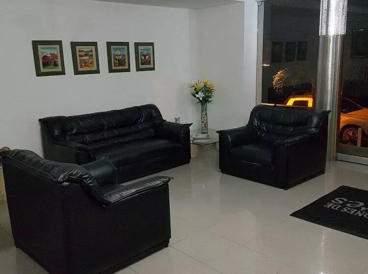 Apartamento Amoblado Pinares