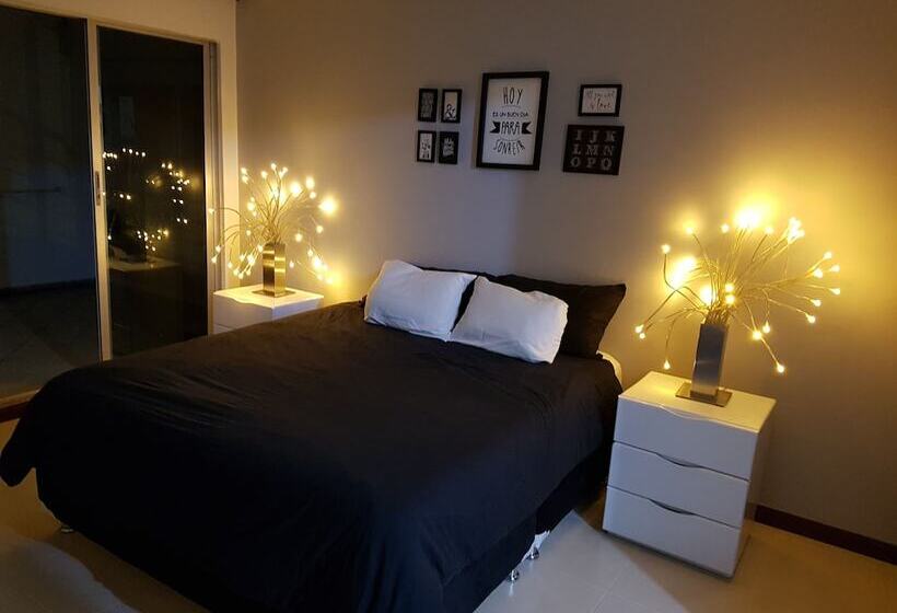 Apartamento Amoblado Pinares