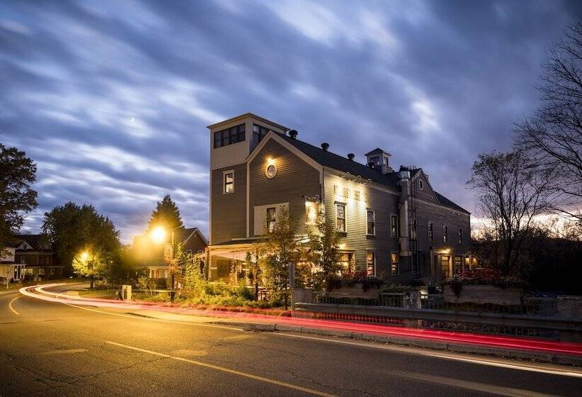 فندق فئة نجمة واحدة Auberge Sutton Brouerie