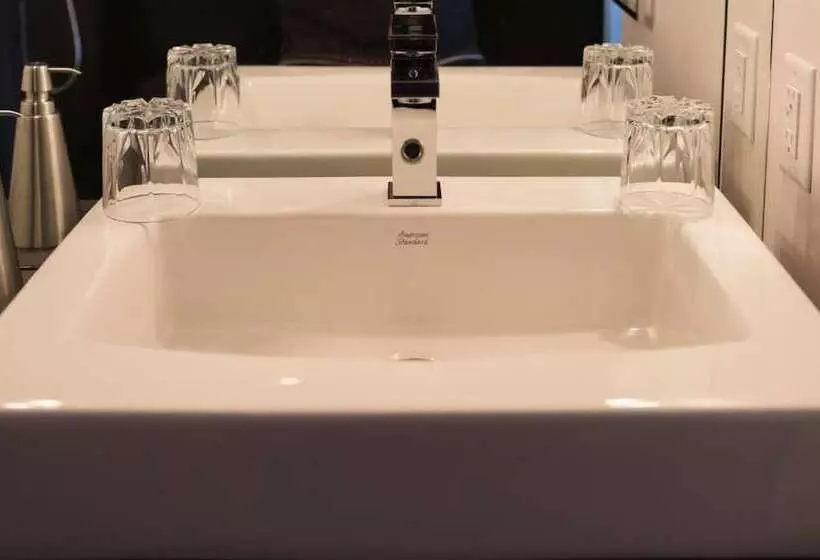 Hostelli Auberge Sutton Brouerie