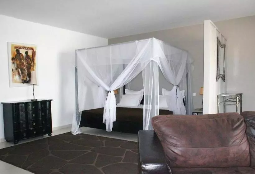 هتل La Résidence