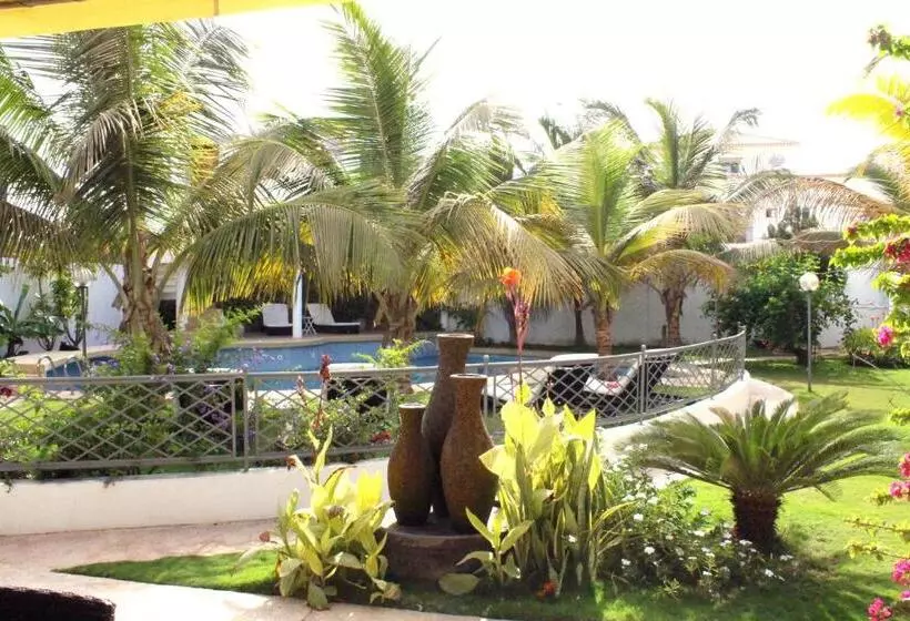 هتل La Résidence