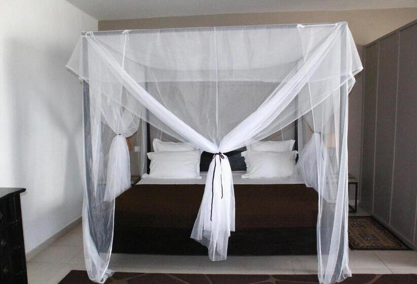 هتل La Résidence