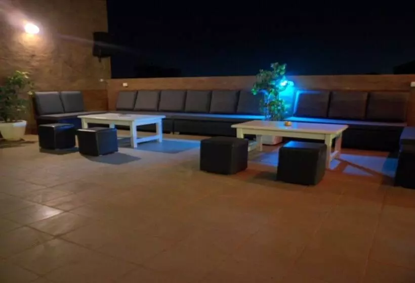 هتل Le Grand Calao