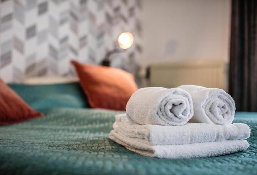 בית מלון כפרי Le Provencal