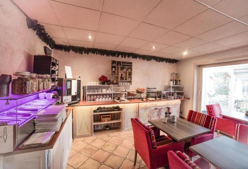 בית מלון כפרי Le Provencal