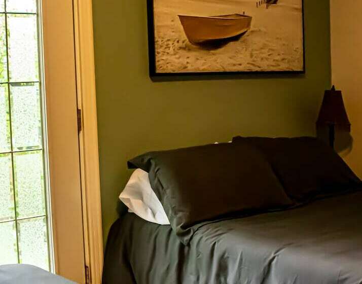 Отель Auberge Les Deux Tours