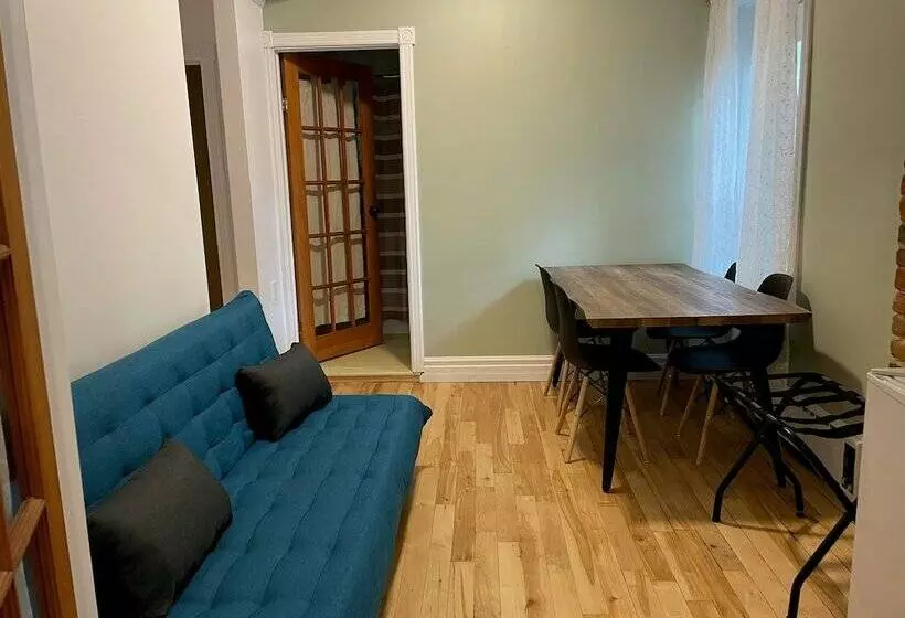 Hotelli Auberge Les Deux Tours