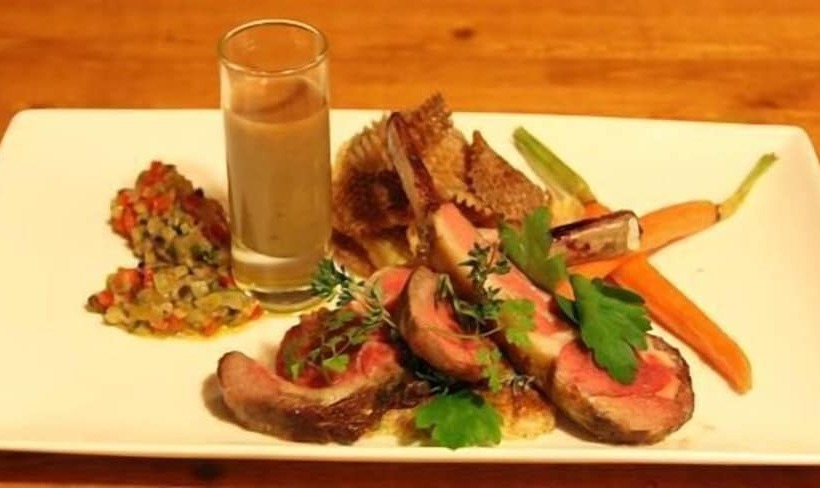 Отель Auberge Les Deux Tours