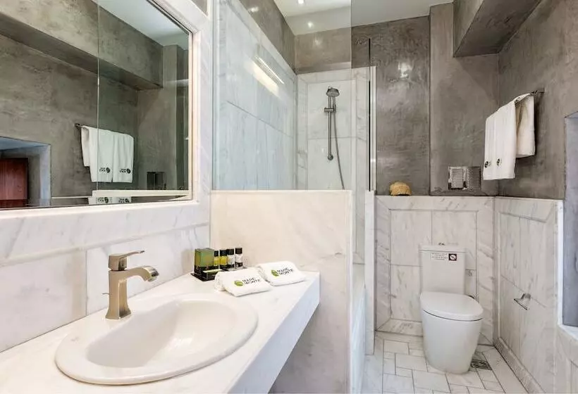 هتل Mare Monte Luxury Suites