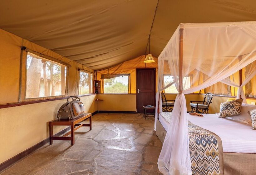 هتل Sentrim Tsavo Lodge