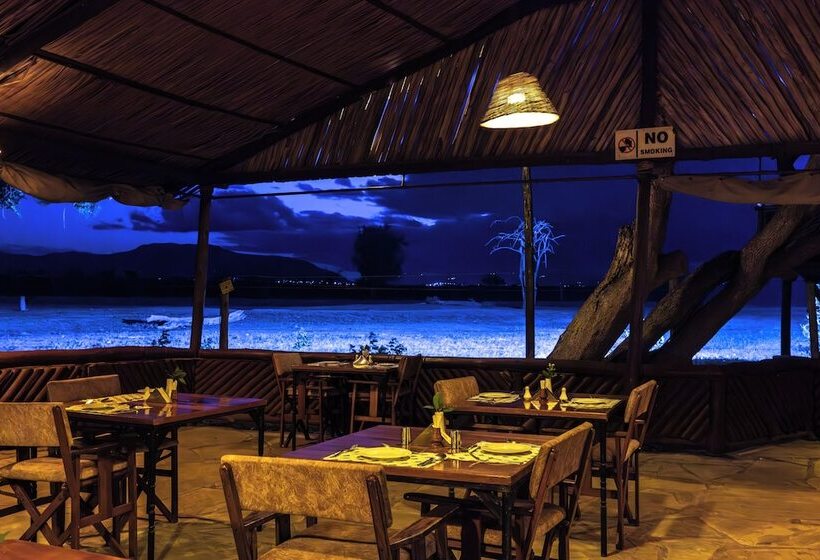 هتل Sentrim Tsavo Lodge