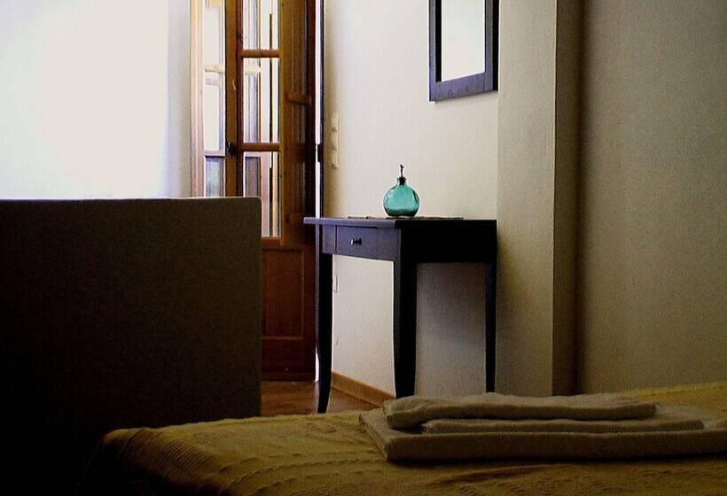 Ksa Sou Traditional Guesthouses