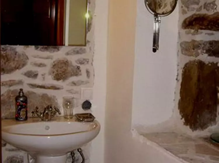 Ksa Sou Traditional Guesthouses