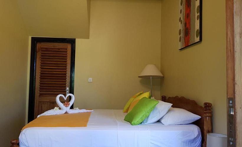 پانسیون Lakaz Safran