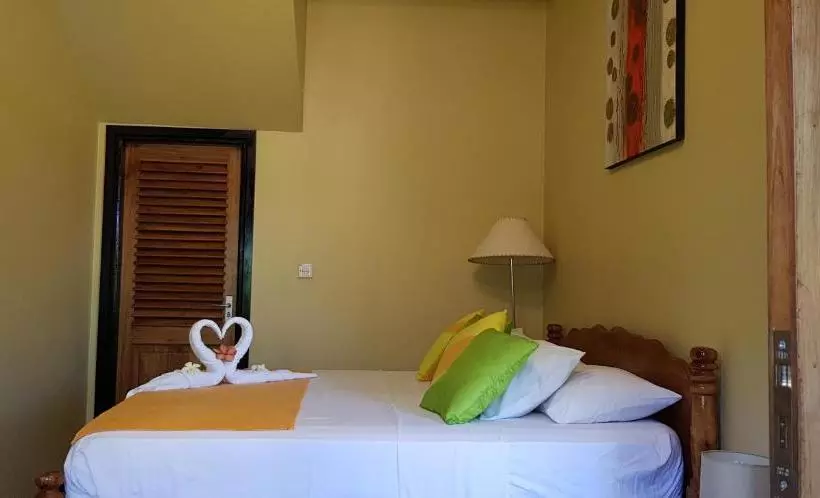 پانسیون Lakaz Safran