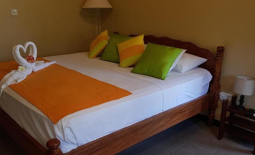 پانسیون Lakaz Safran