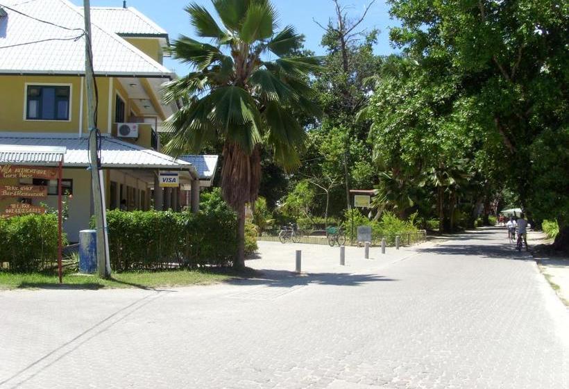 پانسیون Lakaz Safran