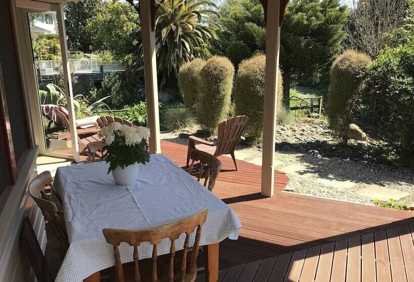 צימר Baywick Inn