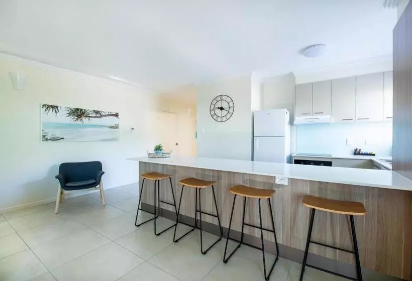 Coral Sea Vista Apartments