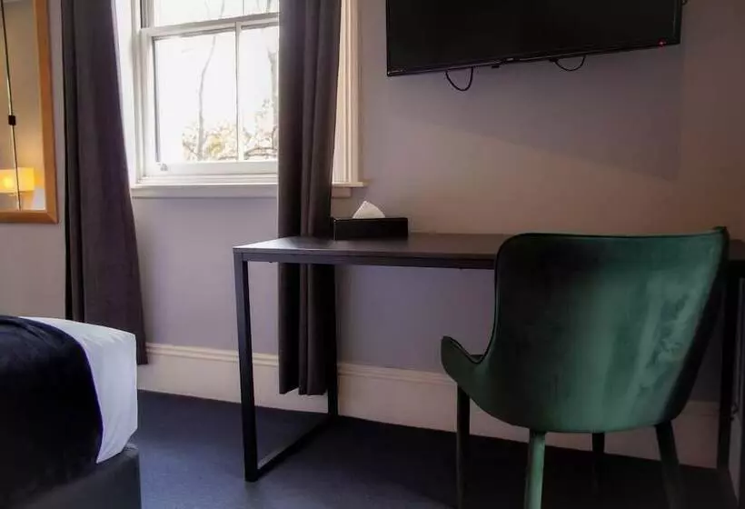 Hotelli Bayswater Boutique Lodge