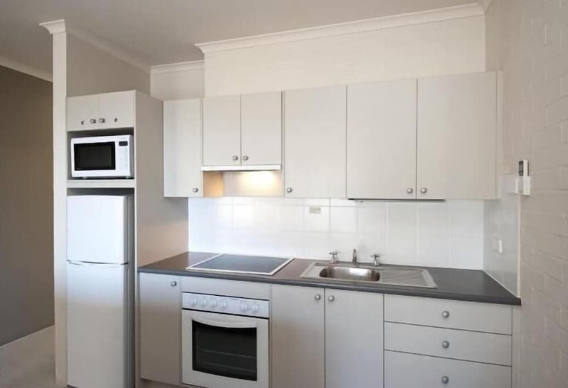 Mollymook Cove Apartments