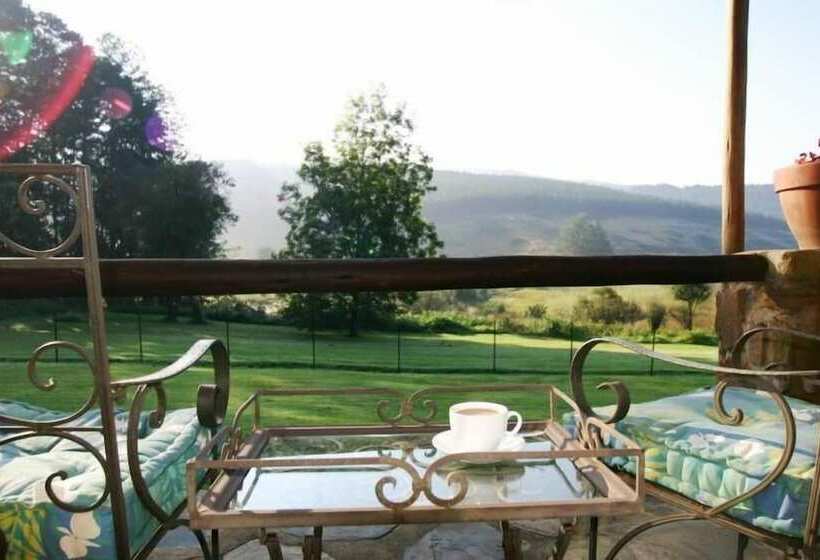 פנסיון Gunyatoo Trout Farm & Guest Lodge