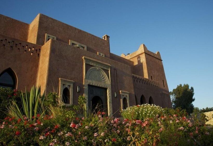 리아드 Villa Gonatouki