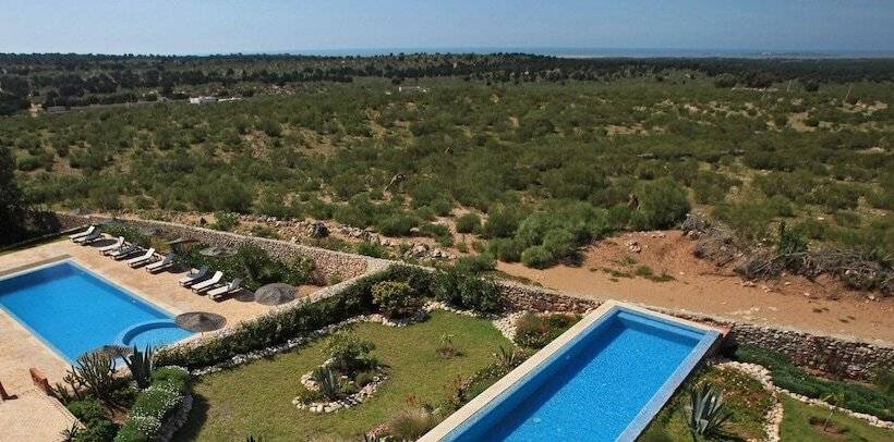 리아드 Villa Gonatouki