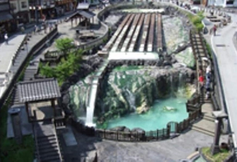 ריוקאן Kusatsuonsen Pension Mitomo