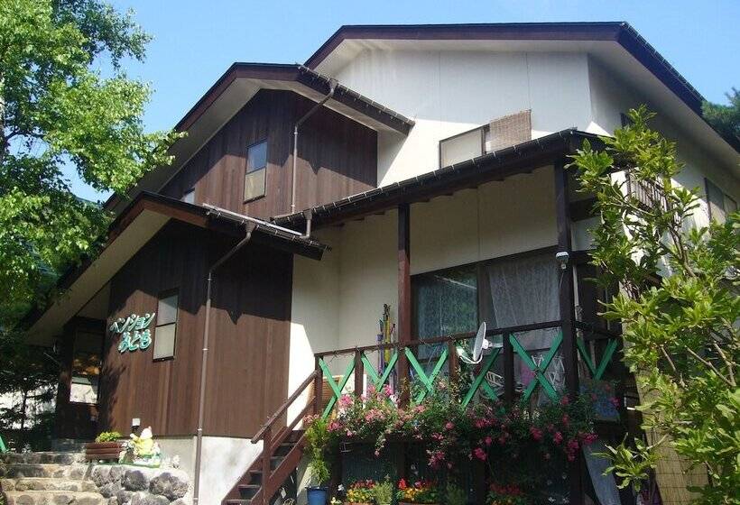 ריוקאן Kusatsuonsen Pension Mitomo
