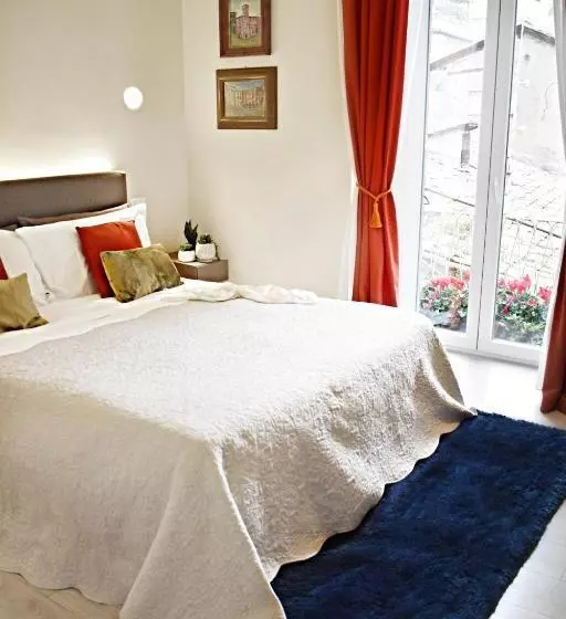 The Roman Empire Guesthouse