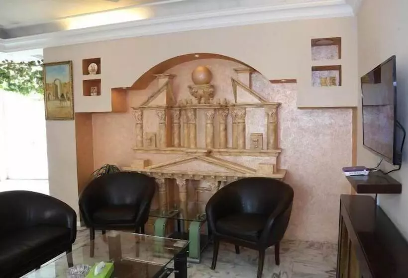 Al Farouq Hotel Apartments