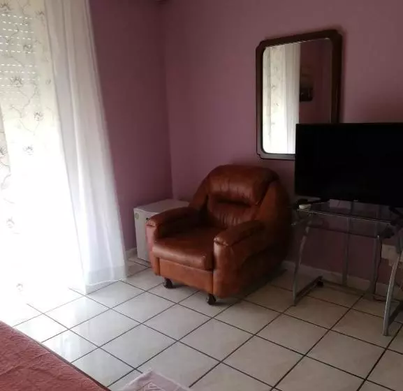 B & B Amici Dell Etna