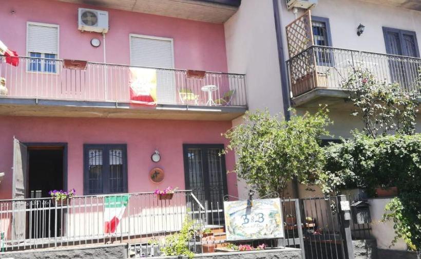 B & B Amici Dell Etna