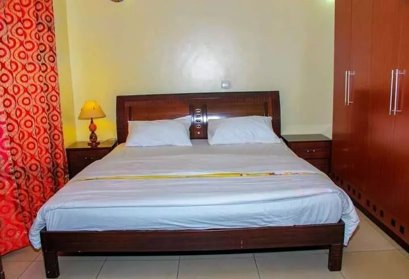 تختخواب و صبحانه Azalea Guest House Gisozi
