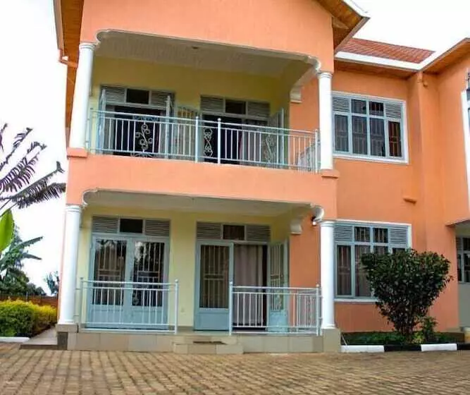 تختخواب و صبحانه Azalea Guest House Gisozi