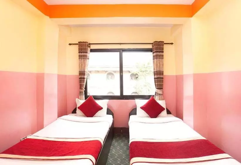 هتل Brunei Holiday Inn